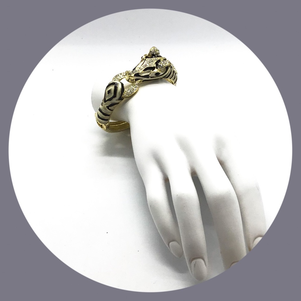 Zebra Bracelet - Picture 3 of 6